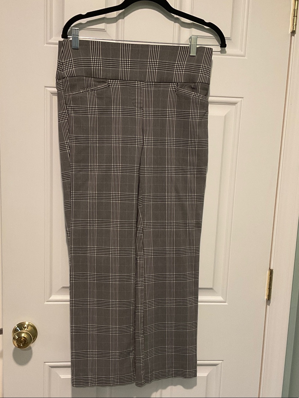 Apt. 9 Black & White Plaid Straight Leg Pants